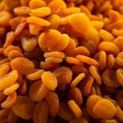Royal Apricots (100g)